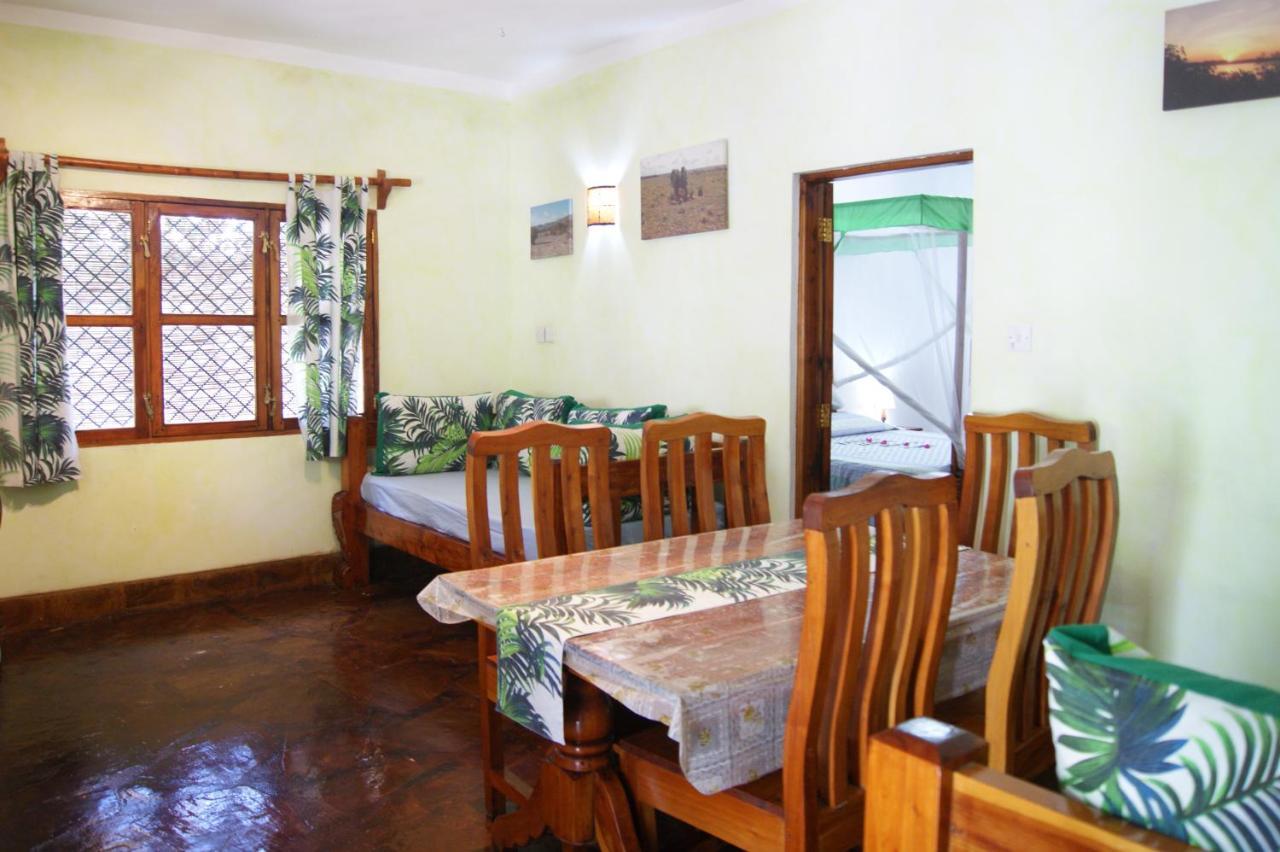 Luciano & Grace Apartments Watamu Exteriör bild